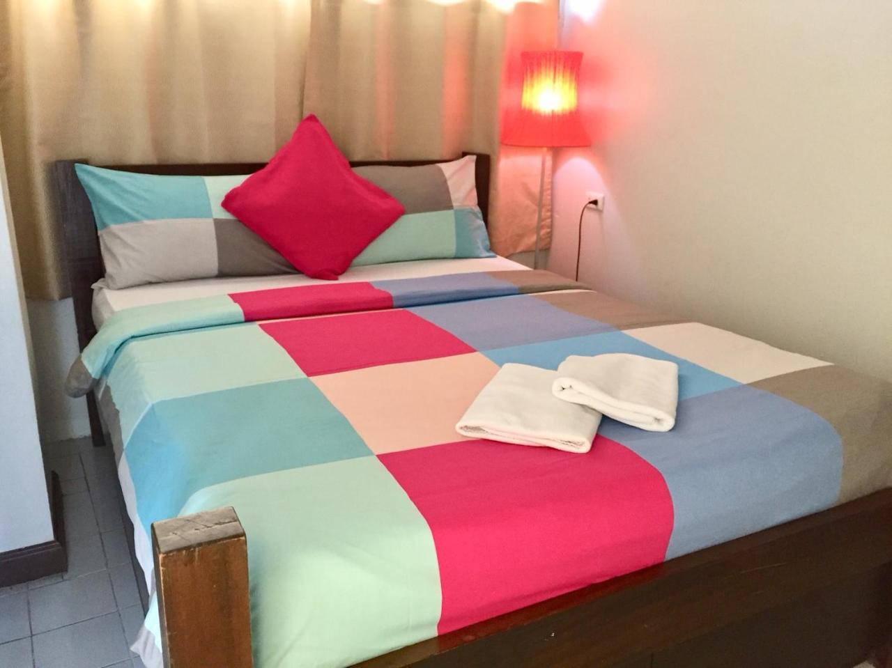 Hotel Hi Thewet à Bangkok Extérieur photo