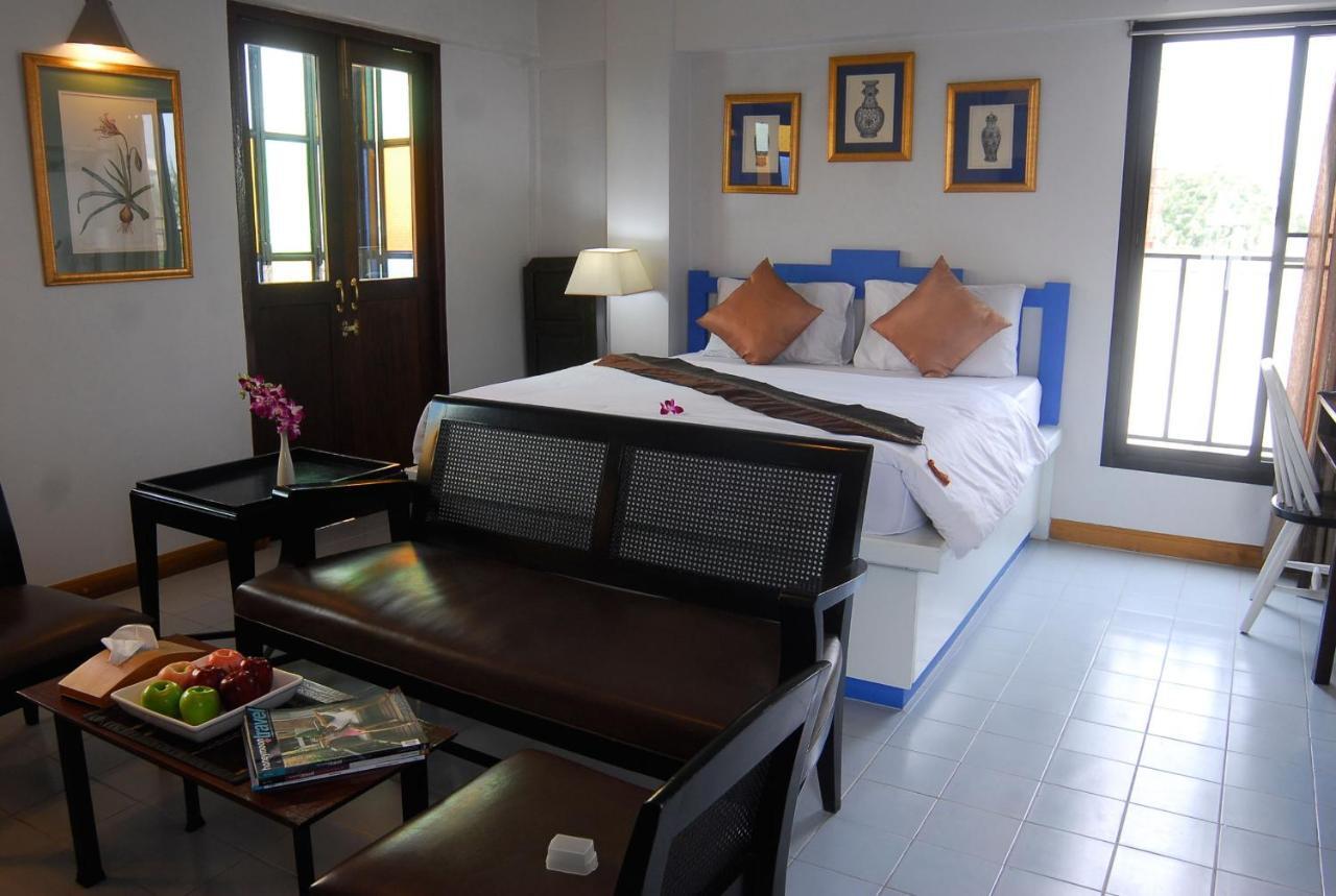 Hotel Hi Thewet à Bangkok Extérieur photo
